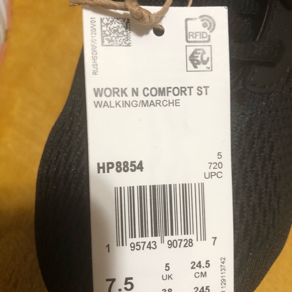 Women Reebok steel toe - Picture 3 of 4